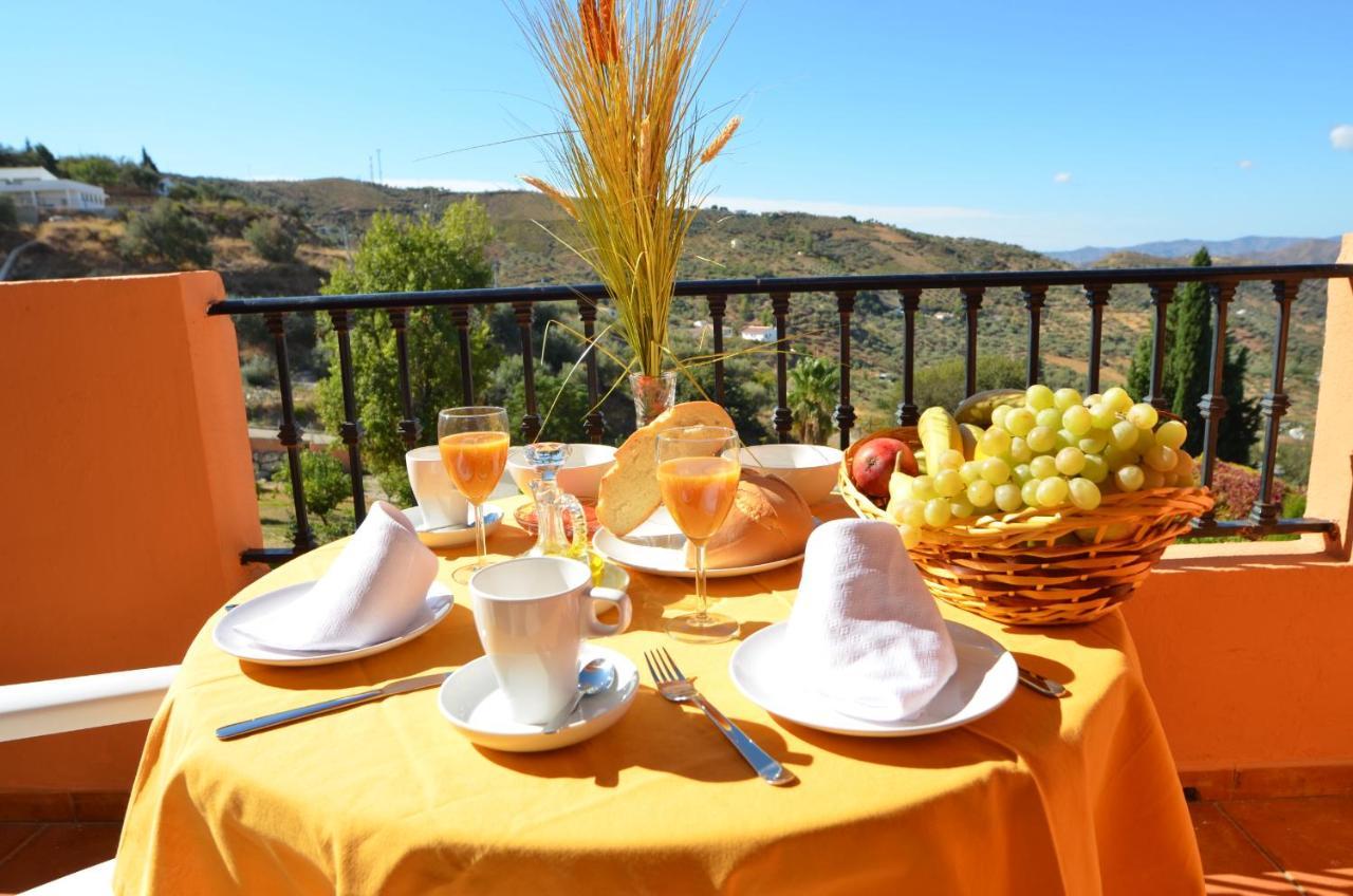 Hotel Rural Sierra Tejeda Alcaucín エクステリア 写真