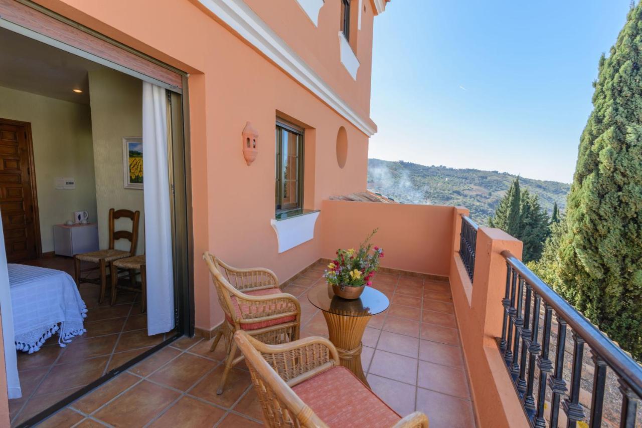 Hotel Rural Sierra Tejeda Alcaucín エクステリア 写真