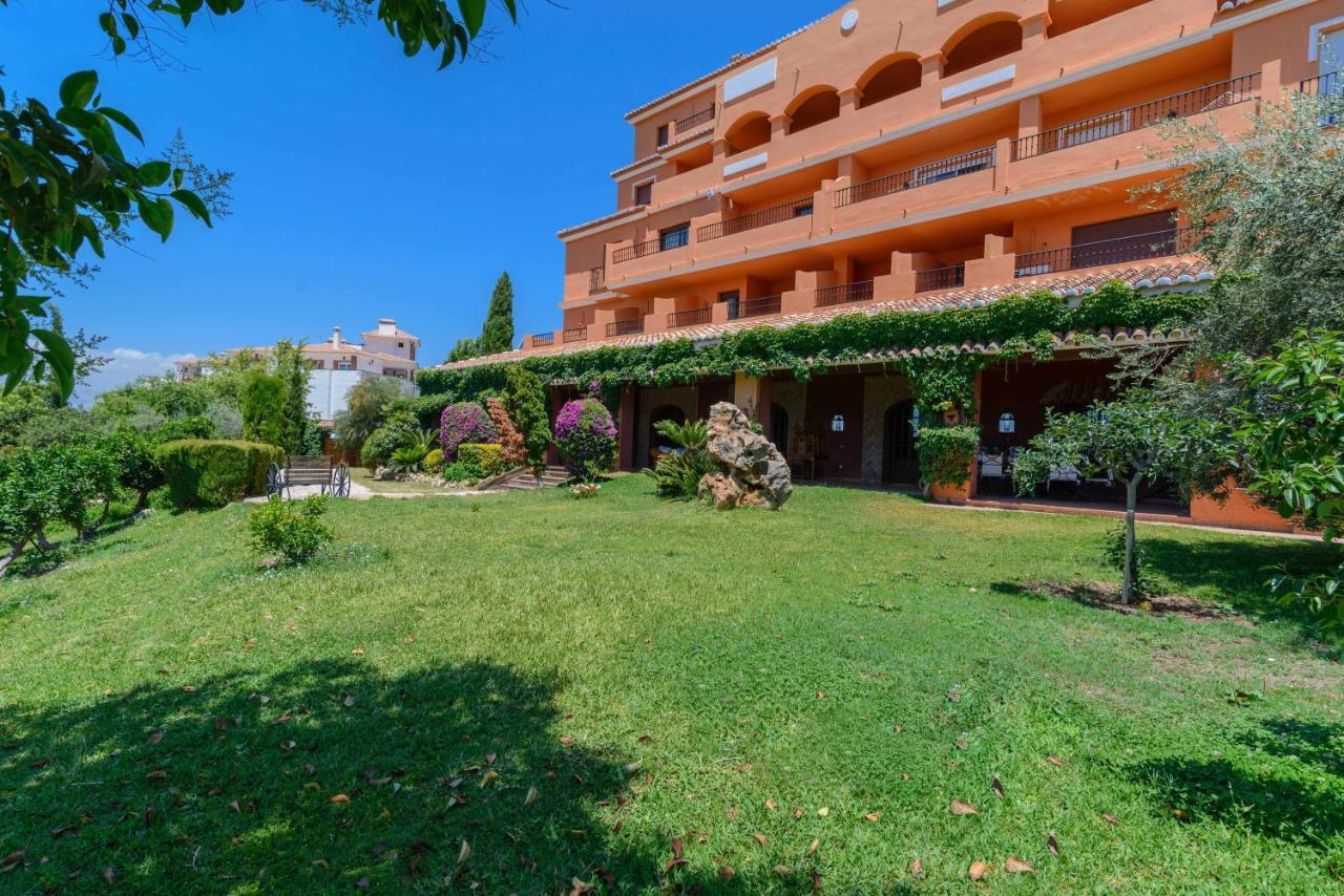Hotel Rural Sierra Tejeda Alcaucín エクステリア 写真