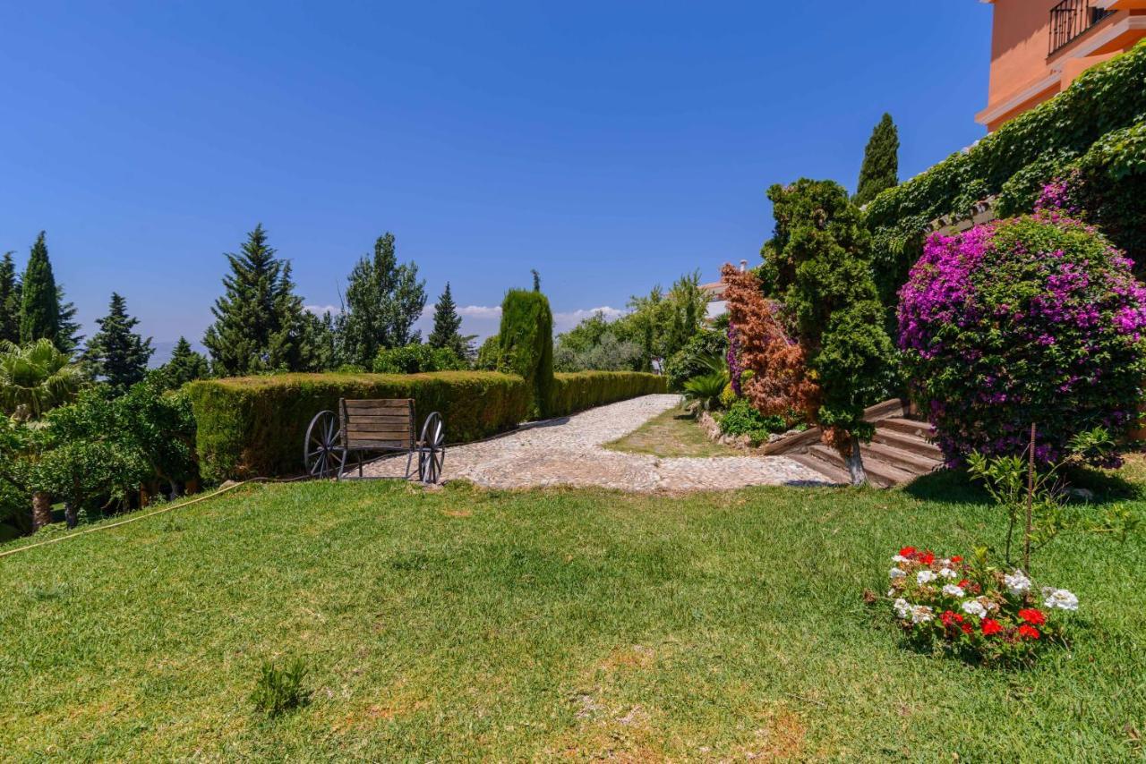 Hotel Rural Sierra Tejeda Alcaucín エクステリア 写真