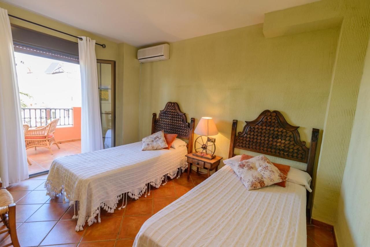 Hotel Rural Sierra Tejeda Alcaucín エクステリア 写真