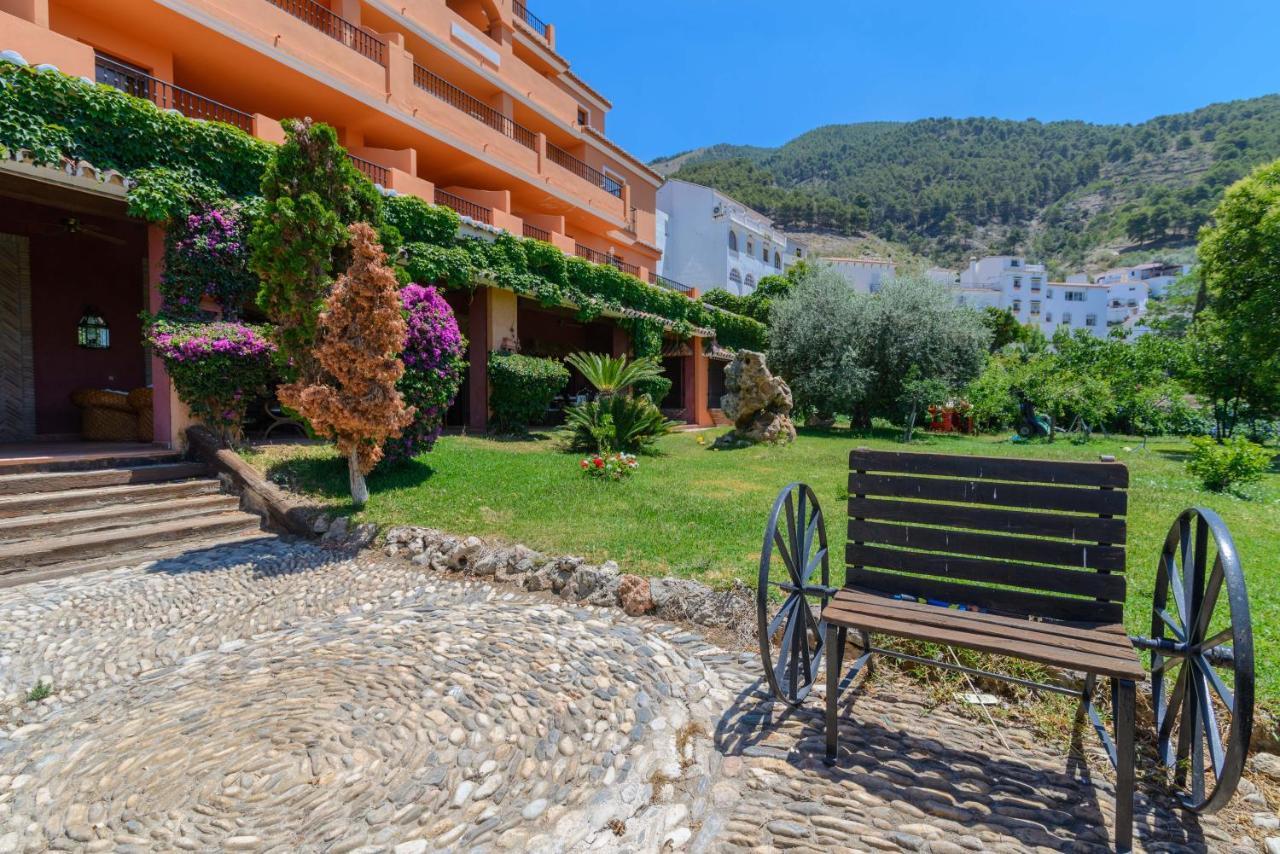 Hotel Rural Sierra Tejeda Alcaucín エクステリア 写真